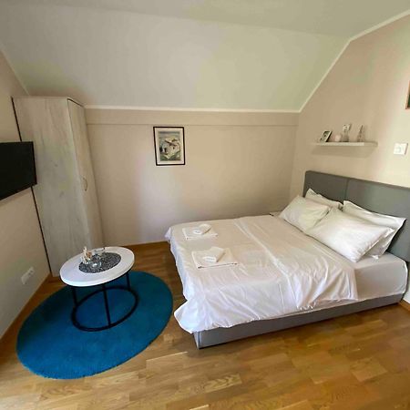 Mipet Apartmani Zlatibor Bagian luar foto
