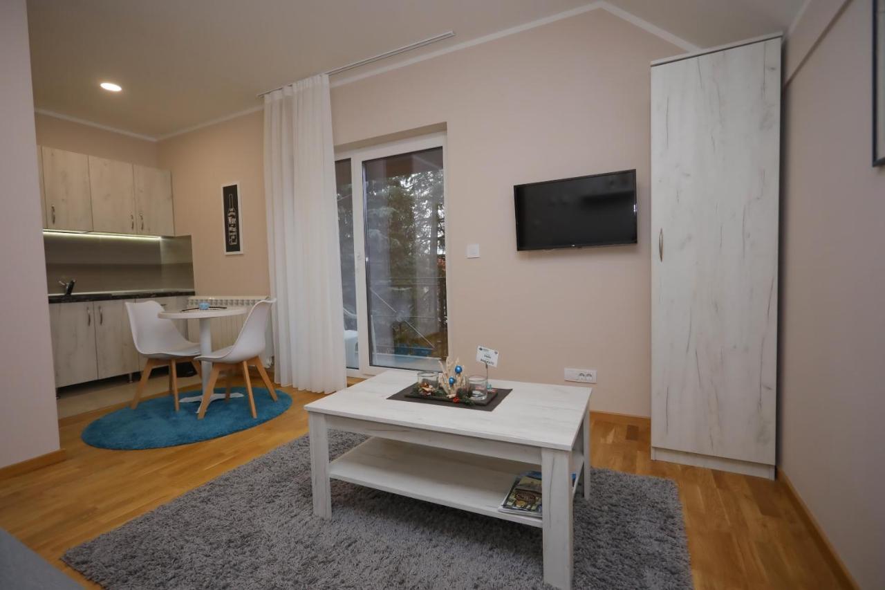 Mipet Apartmani Zlatibor Bagian luar foto