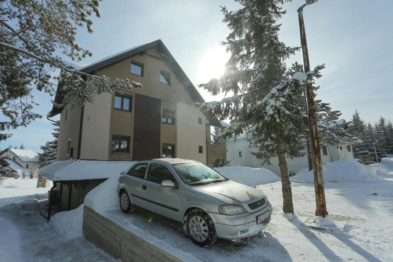 Mipet Apartmani Zlatibor Bagian luar foto