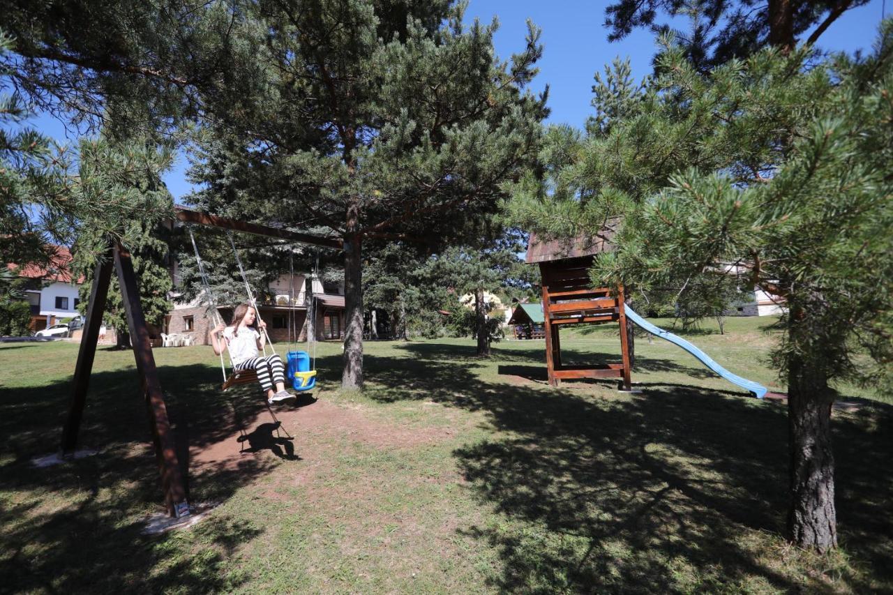 Mipet Apartmani Zlatibor Bagian luar foto